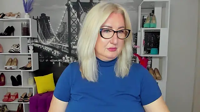 DianaFrances online show from 05-03-26, 10:53