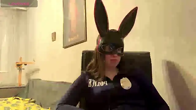 Snapshot of Rachel_Charm chatting on 04-15-26, 07:58 Rachel Charm online show from 04-15-26, 07:58