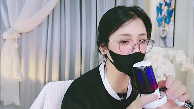 Chan Chann online show from 05-25-26, 03:17