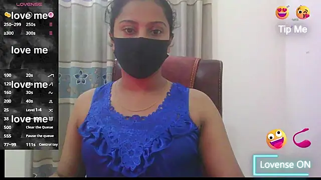 Snapshot of zareen_approach chatting on 07-06-26, 12:34 zareen approach online show from 07-06-26, 12:34