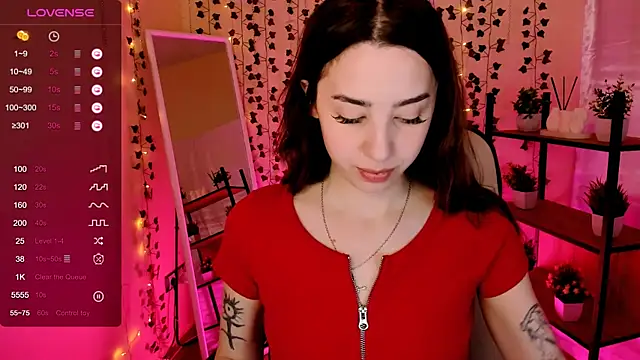 CharliGrace  online show from 05-02-26, 08:08