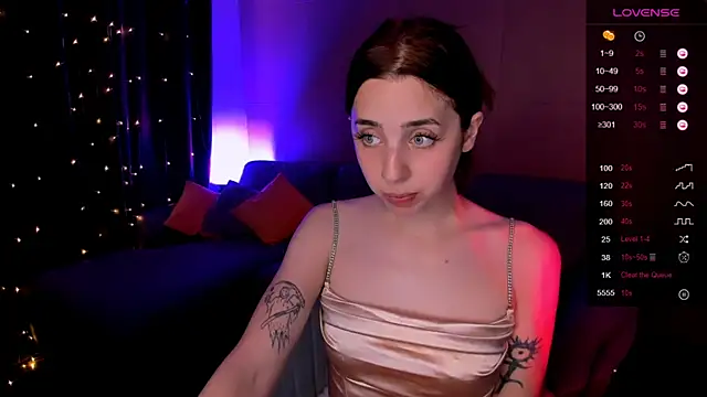 CharliGrace  online show from 06-25-26, 08:19