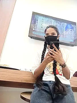 Riya cum66 online show from 05-01-26, 04:17
