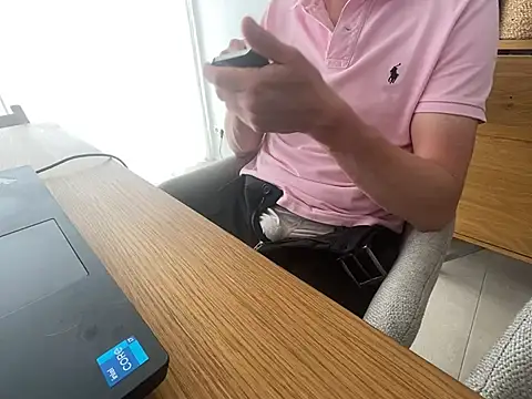 ForHerOnly  online show from 04-16-26, 10:38