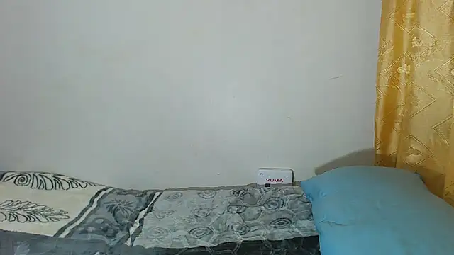 PetiteEbonyBabe  online show from 05-18-26, 05:34