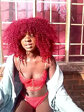 PetiteEbonyBabe  online show from 05-21-26, 06:33