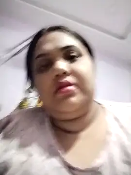 hotsilk21 online show from 04-28-26, 05:39