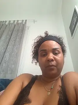 Roxan26 online show from 04-11-26, 02:10