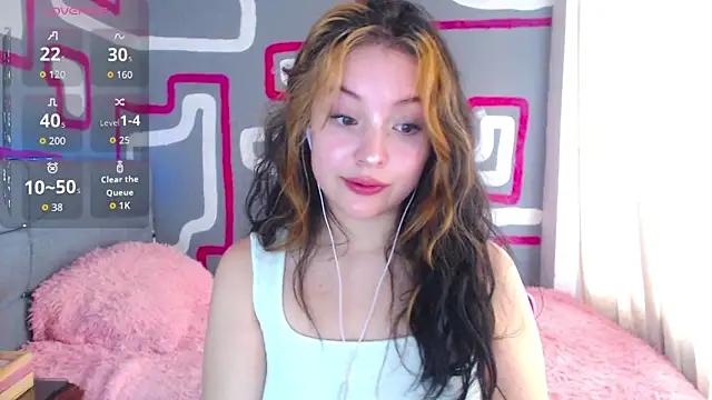 Snapshot of vero_doll12 chatting on 04-27-26, 02:04 vero doll12 online show from 04-27-26, 02:04