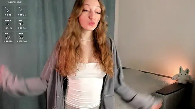 Snapshot of bella_xis chatting on 05-08-26, 02:43 bella xis online show from 05-08-26, 02:43