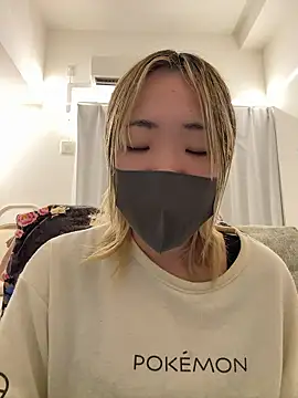 MITUKI0707 online show from 04-12-26, 12:08