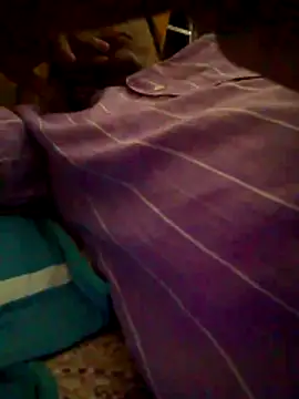 Snapshot of Dark_Man05 chatting on 04-10-26, 03:41 Dark Man05 online show from 04-10-26, 03:41