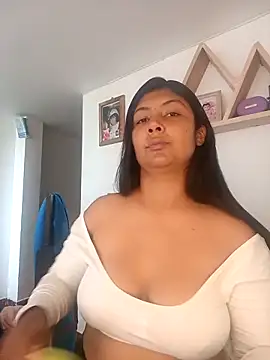 SaritaSC20 online show from 04-15-26, 07:18