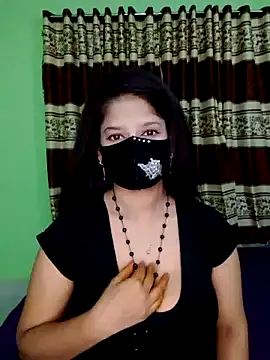 black-woman online show from 07-16-26, 03:53