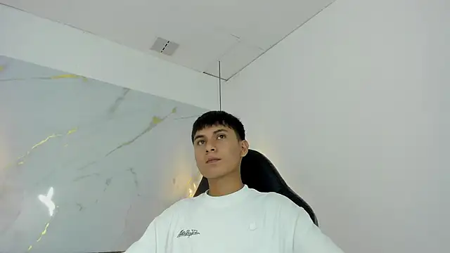 SantiagoCool online show from 04-13-26, 07:29