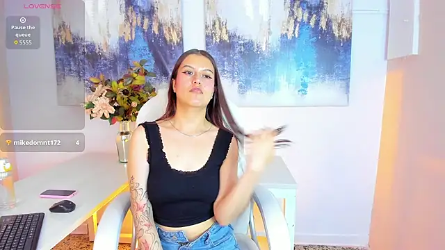 madydoll  online show from 07-11-26, 09:15
