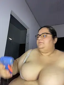 marianacooper120730 online show from 04-15-26, 07:58