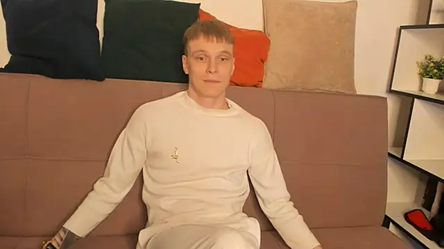 TwinkWhite online show from 04-13-26, 09:08