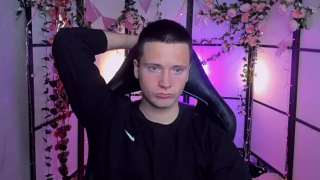 ZackVibe online show from 04-13-26, 05:33