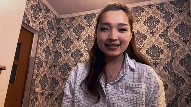 CordieCarone online show from 04-12-26, 10:29