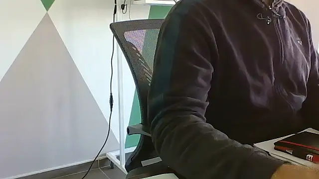 Snapshot of brunosso85ita chatting on 04-27-26, 07:06 brunosso85ita online show from 04-27-26, 07:06