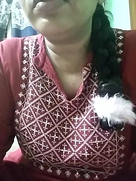 Snapshot of Monika_telugu_queen chatting on 04-13-26, 07:51 Monika telugu queen online show from 04-13-26, 07:51