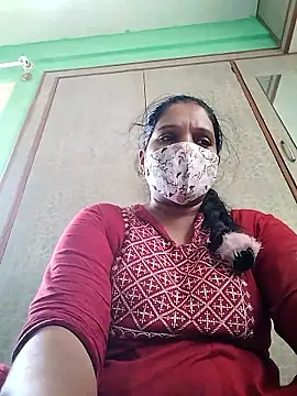 Snapshot of Monika_telugu_queen chatting on 04-14-26, 08:41 Monika telugu queen online show from 04-14-26, 08:41