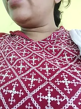 Snapshot of Monika_telugu_queen chatting on 04-13-26, 07:45 Monika telugu queen online show from 04-13-26, 07:45