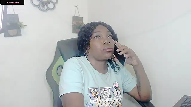 hotbrunettecasandra online show from 11-14-25, 02:48