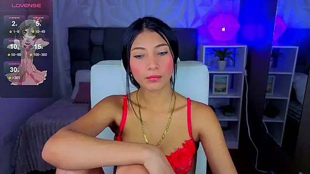 Perlaa moon  online show from 06-04-26, 02:33