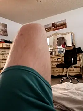 Snapshot of illdoitforetty chatting on 04-10-26, 06:48 illdoitforetty online show from 04-10-26, 06:48