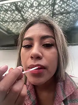 Kimmiebellarie online show from 05-15-26, 12:36