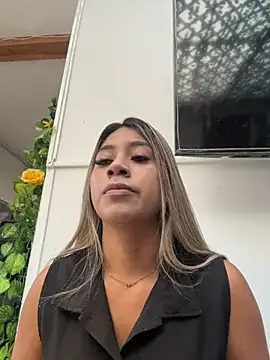 Kimmiebellarie online show from 06-25-26, 12:32