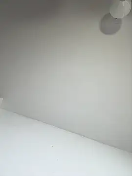 Little Desiree online show from 04-25-26, 05:43