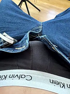 sasha737373 online show from 04-26-26, 01:41