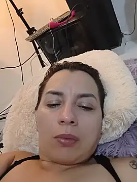 Sofia Mature  online show from 05-31-26, 04:57
