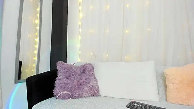 Sofia Mature  online show from 06-11-26, 11:13