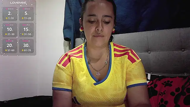 Estefany-magic online show from 06-18-26, 02:32