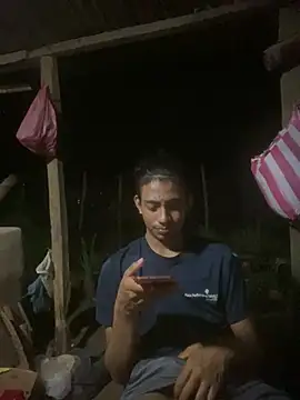 Snapshot of Mellvinn chatting on 07-28-26, 05:15 Mellvinn online show from 07-28-26, 05:15