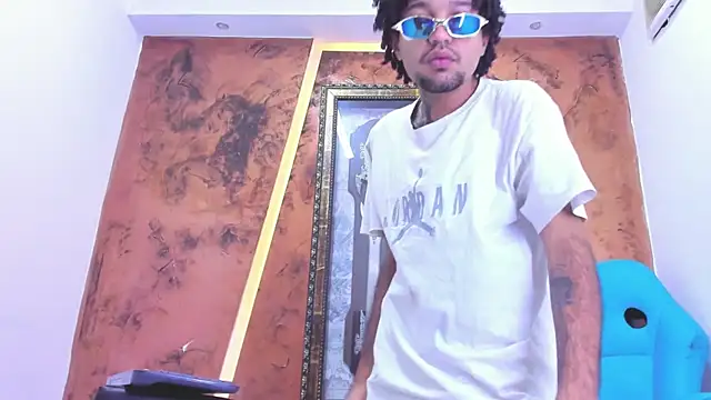 Josh Hot Sex online show from 04-15-26, 11:49