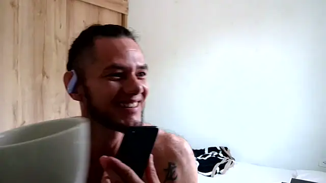 andrew 1520 online show from 02-10-26, 03:33