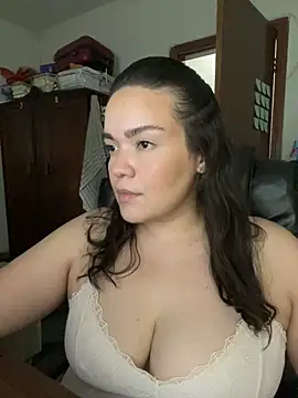 dayanestephany1 online show from 04-16-26, 11:18