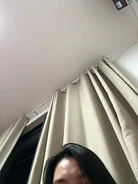 huangjialipao003 online show from 06-04-26, 11:59