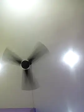 10th girl online show from 04-11-26, 04:43