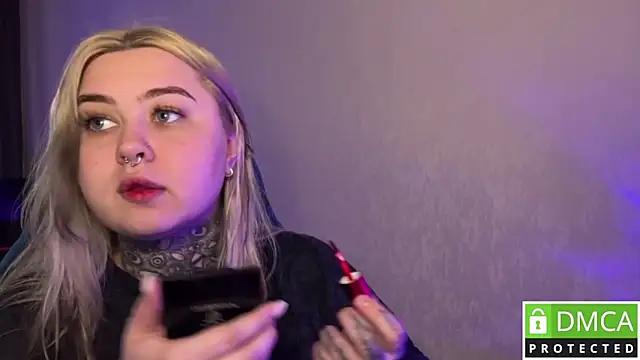 CuteUna online show from 04-14-26, 09:47