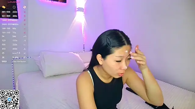 LaylaLaurent online show from 05-15-26, 08:12