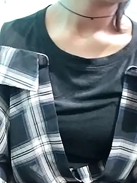 Liviya  225   online show from 04-14-26, 06:07