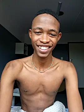 youngAndReckles online show from 05-29-26, 10:21