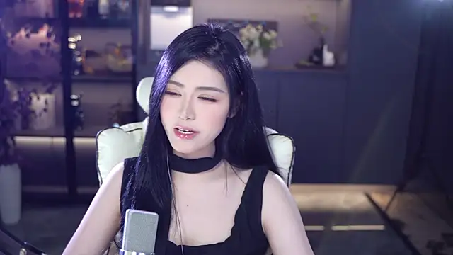 Seraphinei online show from 05-10-26, 01:25