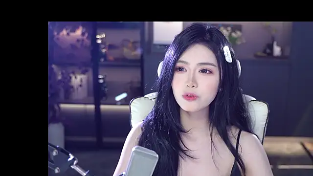 Seraphinei online show from 05-11-26, 01:23